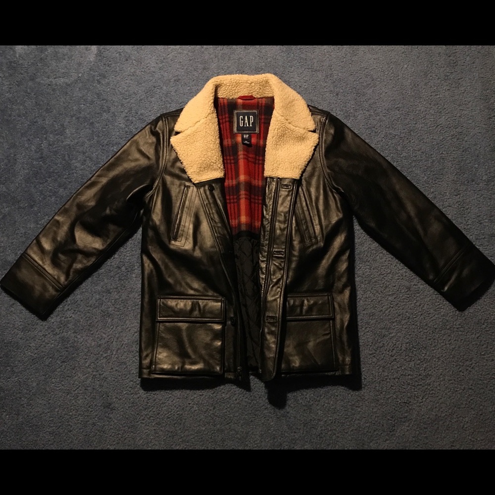 Gap Black Leather Jacket!!❄️❄️